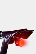 Luz Trasera ENLEE Inteligente LED Recargable con Sensor de Frenado IP66