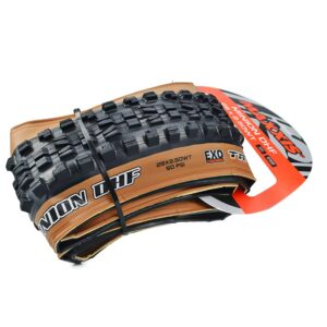Coraza Maxxis Rekon Race para Rin 29 con tecnología Exo